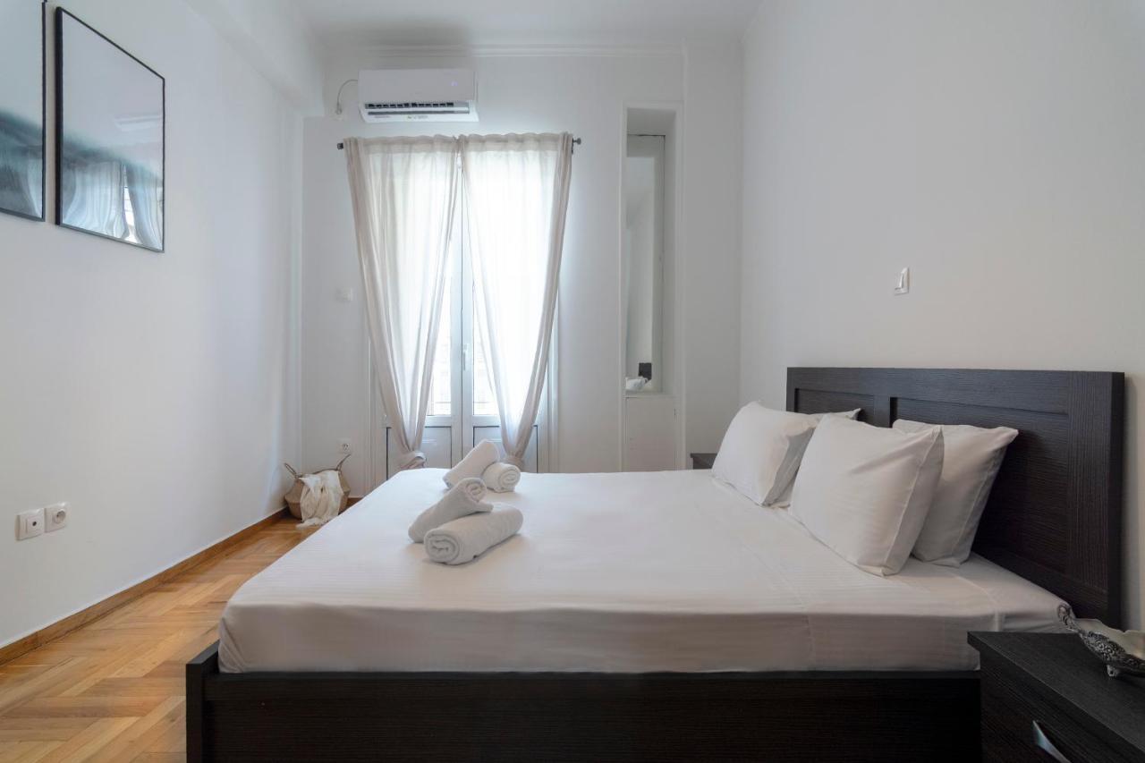 Modern 2Bd Apt In Athens , 3-Min Metro Luaran gambar